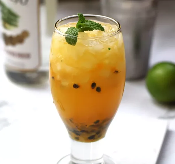 Passion Fruit Mojito