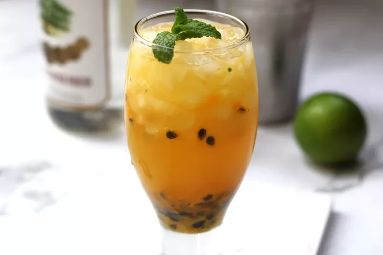 Passion Fruit Mojito