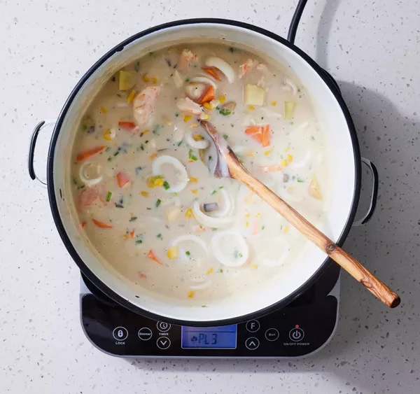 Seafood Chowder – Joaquim's Food World