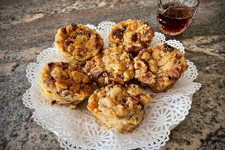 Cinnamon-Raisin French Toast Muffins