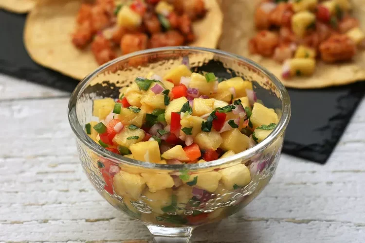 Fresh Pineapple Salsa