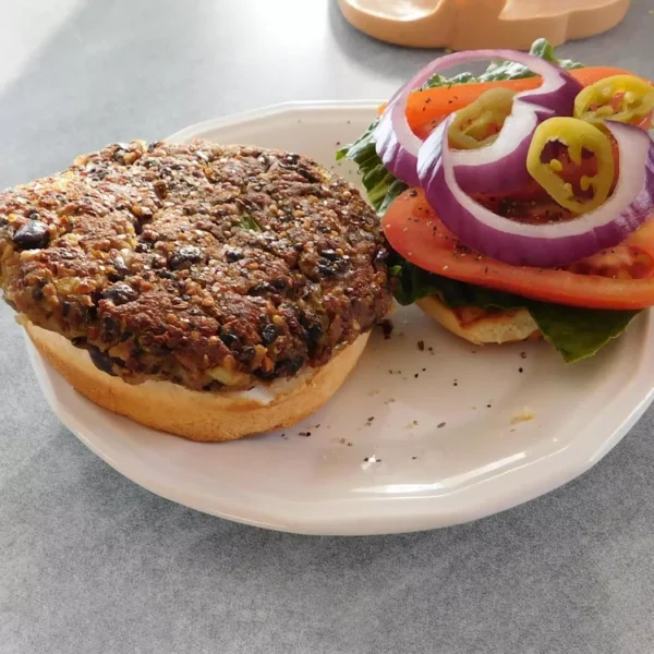 Quinoa Black Bean Burgers – Joaquim's Food World